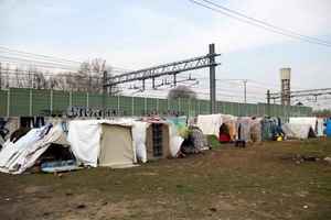 Toward the Expo 2015, an homeless camp on railways (Milano, Italy, March 2012, Fotogramma)